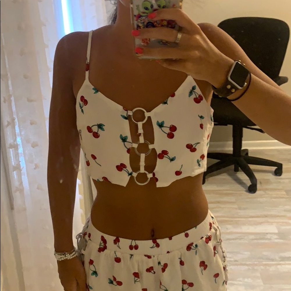 LF cherry matching set